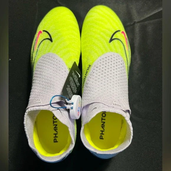 Nike Phantom GX Elite Gripknit DF FG Luminous Pack Size 9 US